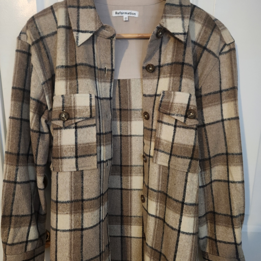Reformation Ridley Shirt Jacket - Picture 5 of 6